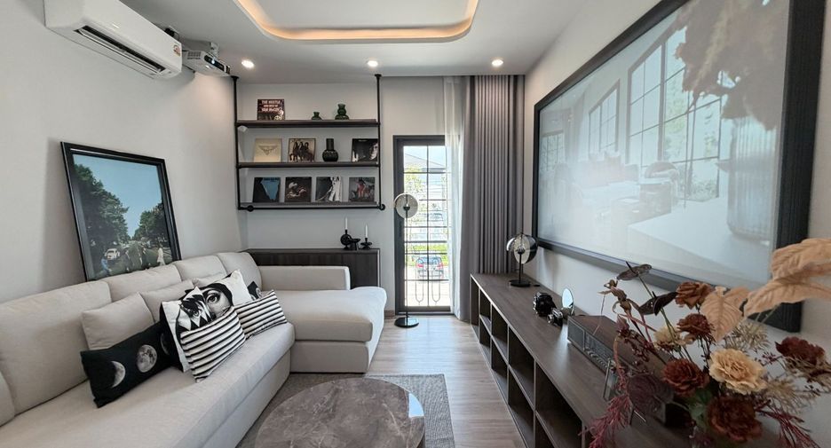 For sale 4 bedrooms villa in Ban Chang, Rayong