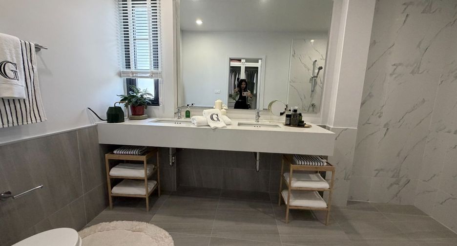 For sale 4 bedrooms villa in Ban Chang, Rayong