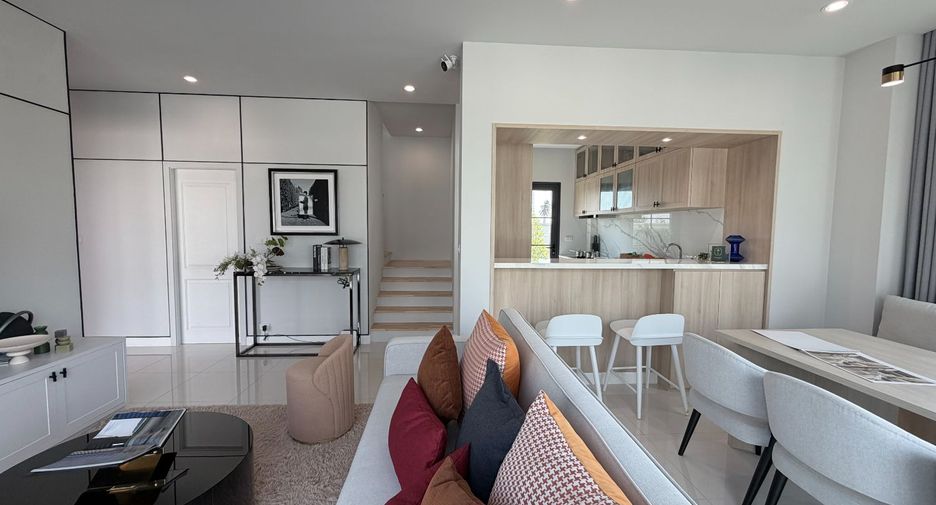 For sale 4 bedrooms villa in Ban Chang, Rayong