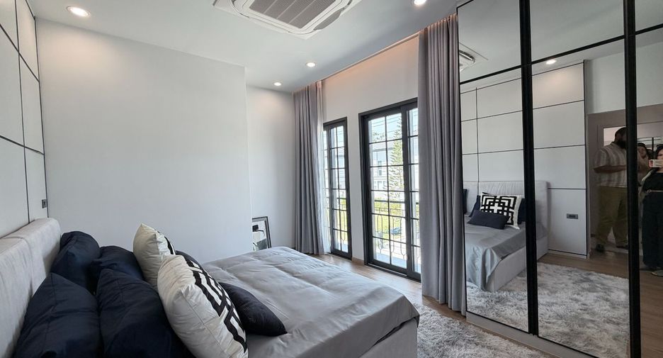 For sale 4 bedrooms villa in Ban Chang, Rayong