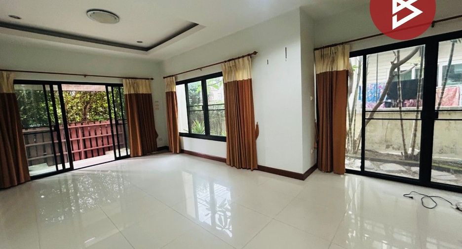 Casa en venta de 3 habitaciones en Mueang Chon Buri, Chonburi
