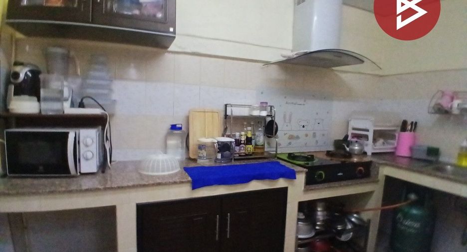 Casa adosada en venta de 3 habitaciones en Phasi Charoen, Bangkok
