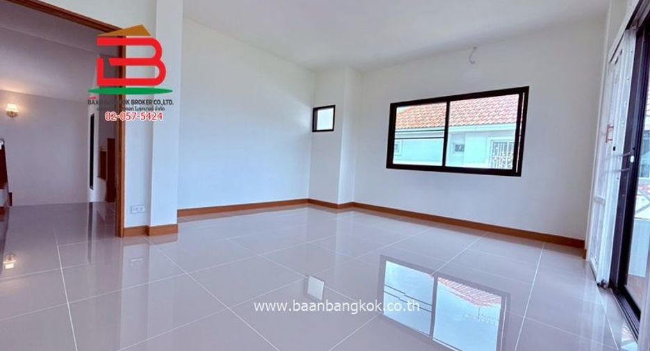 出售 3 卧室 独立屋 在 Bang Bua Thong, Nonthaburi