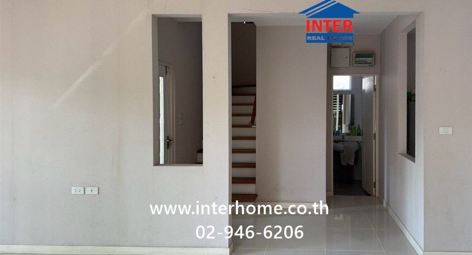 For sale 4 bedrooms house in Thawi Watthana, Bangkok