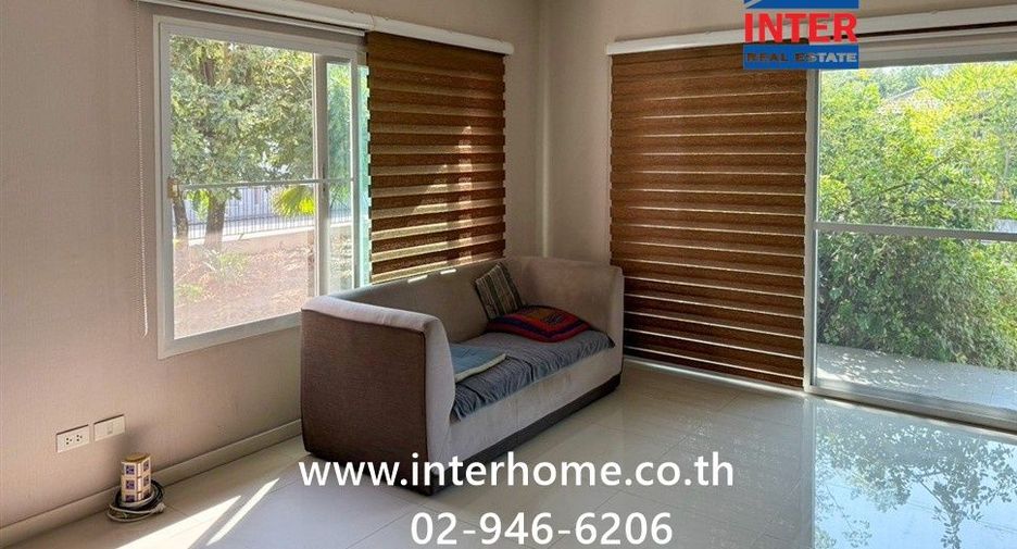 For sale 4 bedrooms house in Thawi Watthana, Bangkok