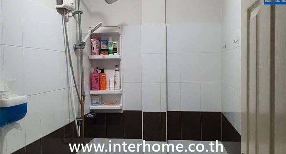 For sale 3 bedrooms townhouse in Min Buri, Bangkok