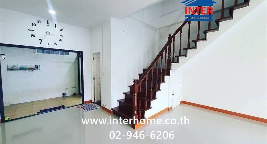 For sale 3 bedrooms townhouse in Min Buri, Bangkok