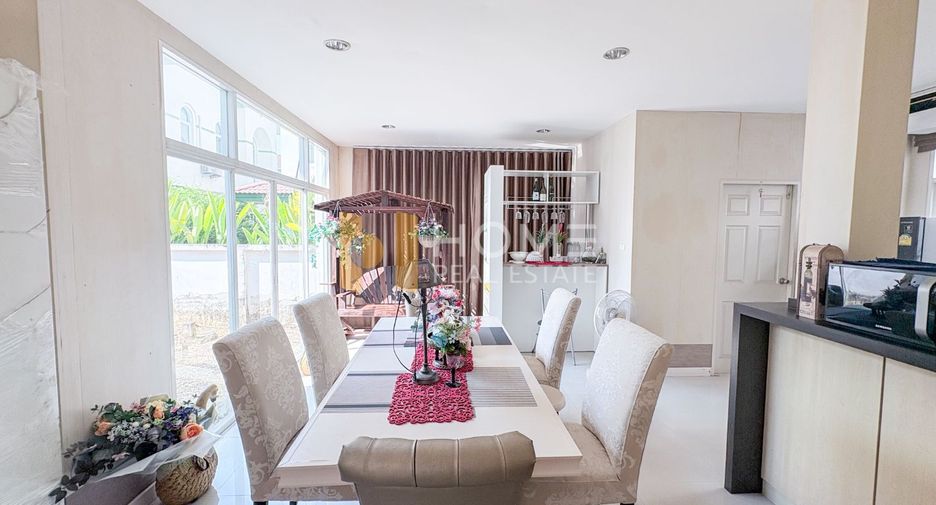 For sale 3 bedrooms house in Lat Phrao, Bangkok