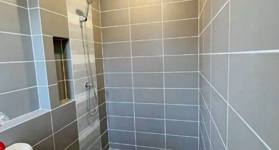 For sale 3 bedrooms townhouse in Prawet, Bangkok