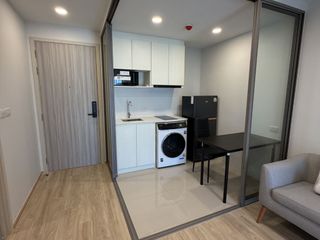 Condo en alquiler y en venta de 1 habitaciones en Bang Na, Bangkok