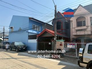 Reihenhaus zum Kauf mit 2 Zimmer in Khlong Sam Wa, Bangkok