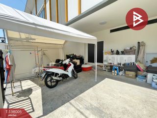 For sale 3 bedrooms townhouse in Sam Phran, Nakhon Pathom