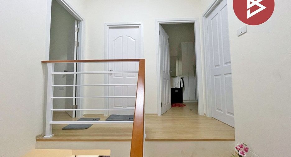 For sale 3 bedrooms townhouse in Sam Phran, Nakhon Pathom