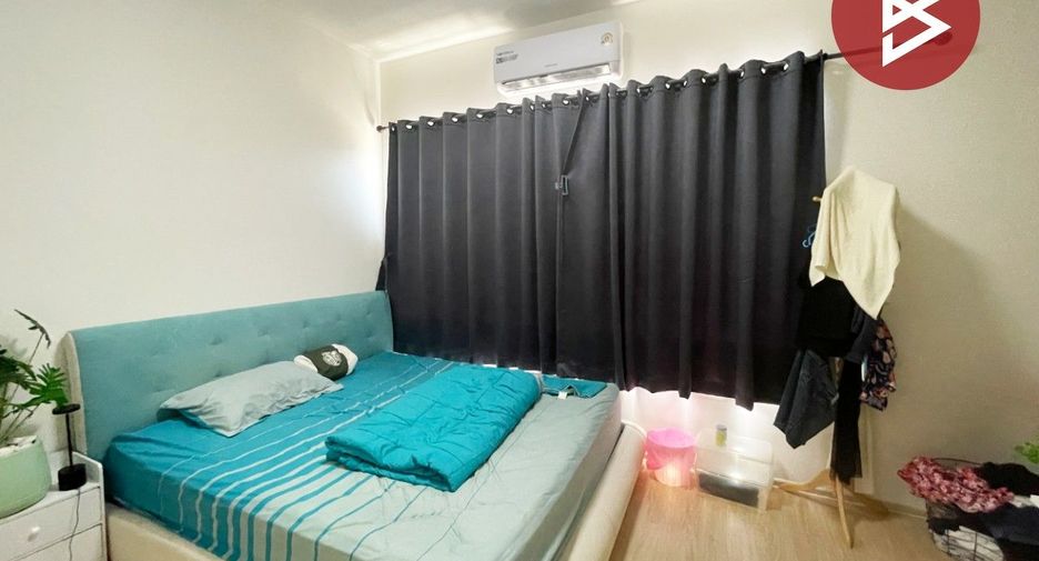 For sale 3 bedrooms townhouse in Sam Phran, Nakhon Pathom
