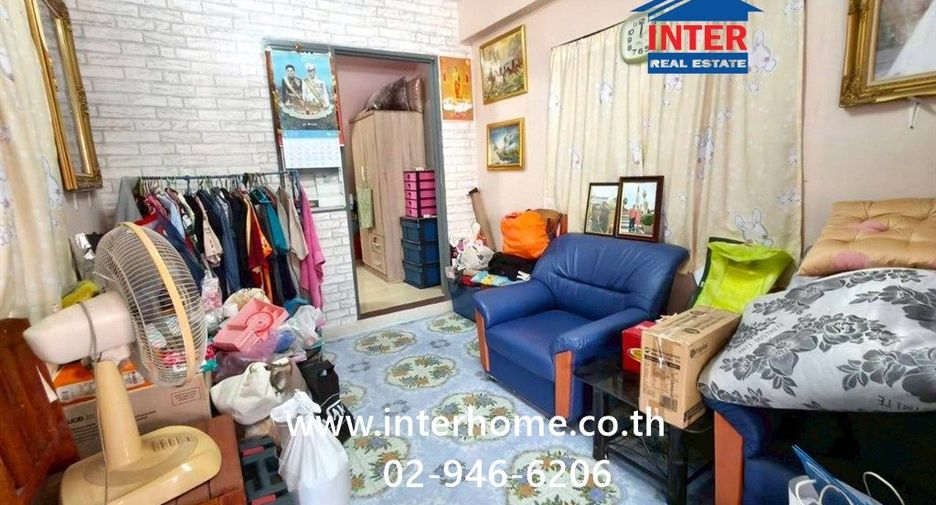 For sale 2 bedrooms townhouse in Thanyaburi, Pathum Thani
