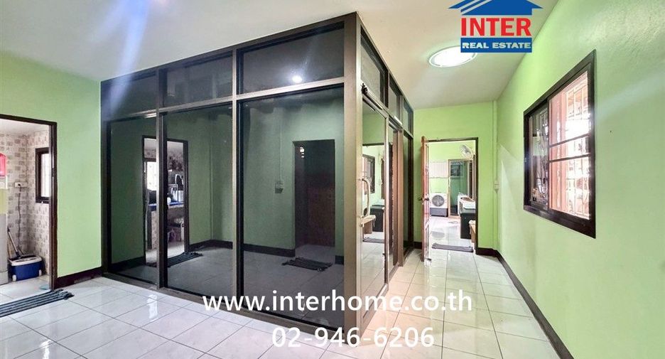 Haus zum Kauf mit 4 Zimmer in Thawi Watthana, Bangkok