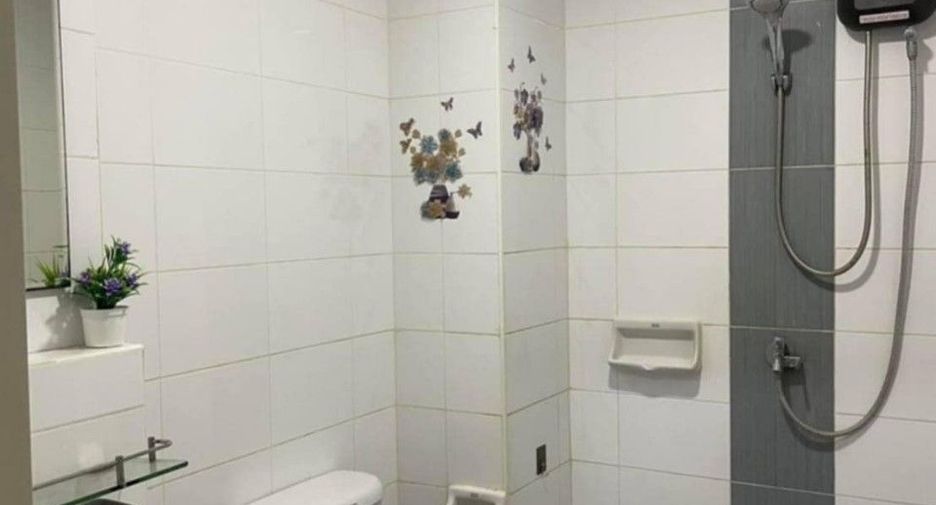 For sale 1 bed condo in Khlong Luang, Pathum Thani