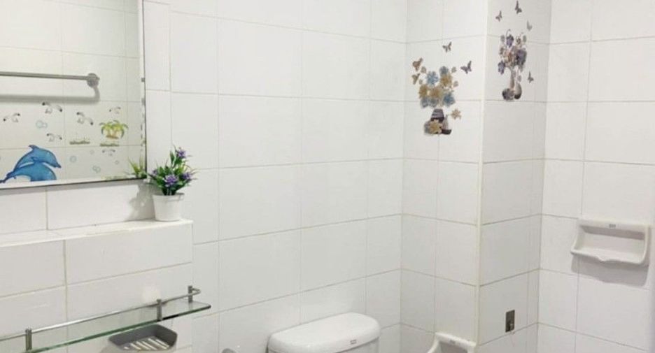 For sale 1 bed condo in Khlong Luang, Pathum Thani