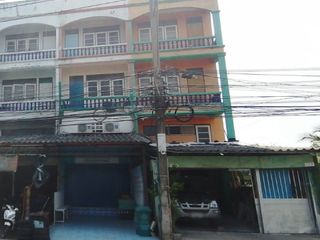À vendre 4 chambres local commercial à Khlong Luang, Pathum Thani