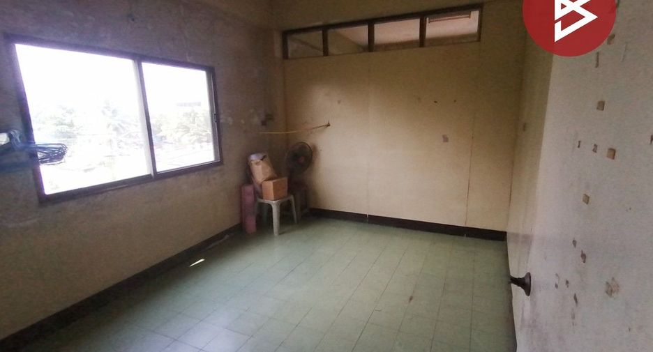 Продажа 4 спальни торговое помещение в Khlong Luang, Патумтани