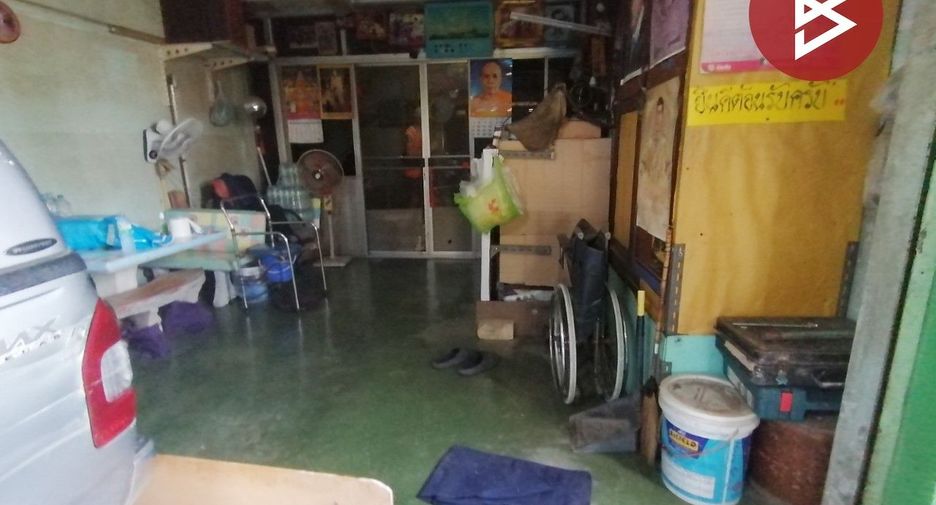 Продажа 4 спальни торговое помещение в Khlong Luang, Патумтани