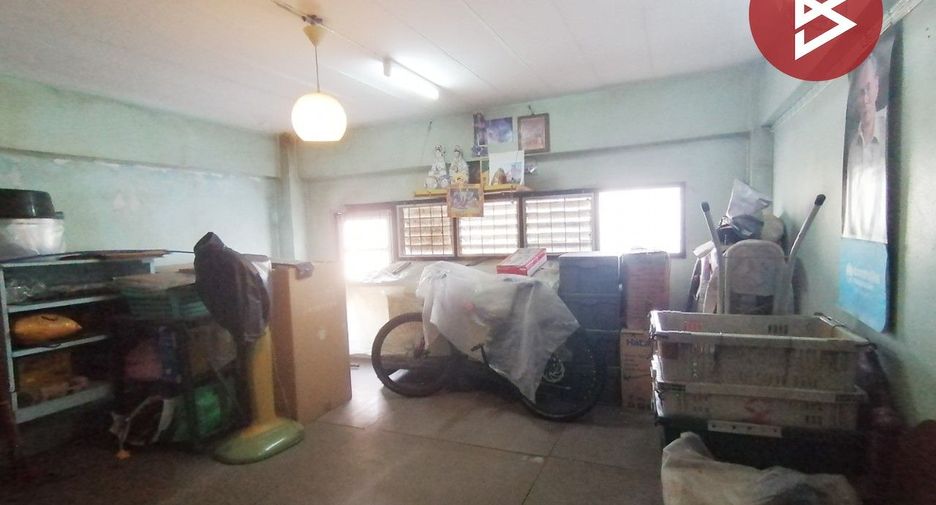 Продажа 4 спальни торговое помещение в Khlong Luang, Патумтани