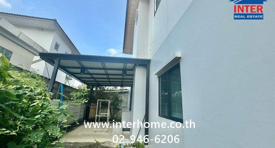 For sale 3 bedrooms house in Lat Krabang, Bangkok