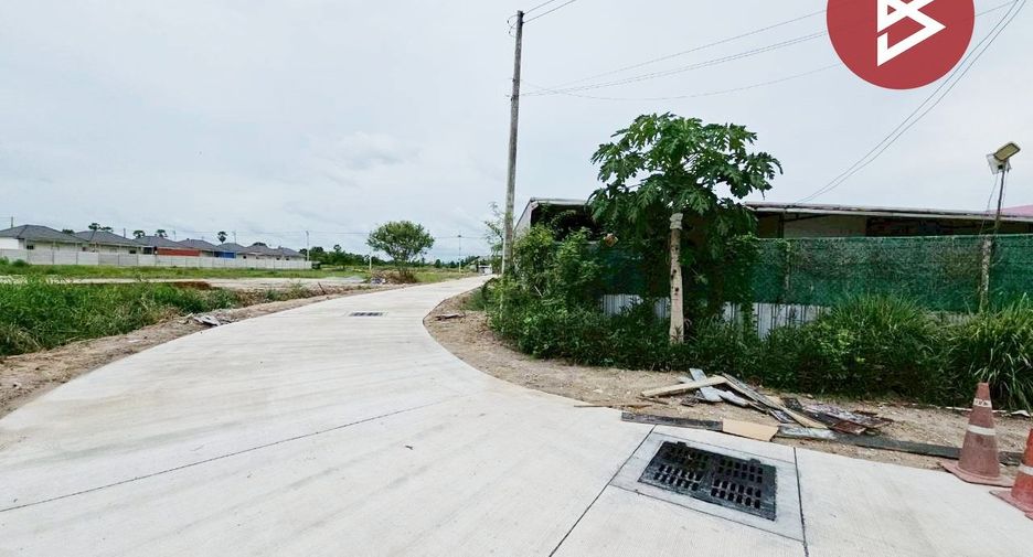 Haus zum Kauf mit 3 Zimmer in Phan Thong, Chonburi