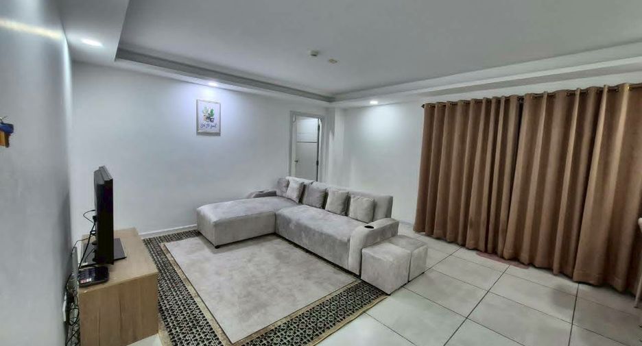 Condo en alquiler de 1 habitaciones en Bang Lamung, Chonburi