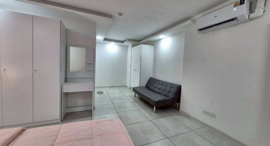 Condo en alquiler de 1 habitaciones en Bang Lamung, Chonburi
