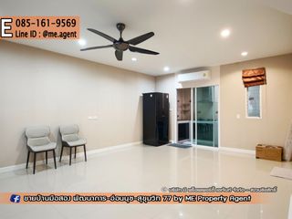 For sale 3 bedrooms townhouse in Suan Luang, Bangkok