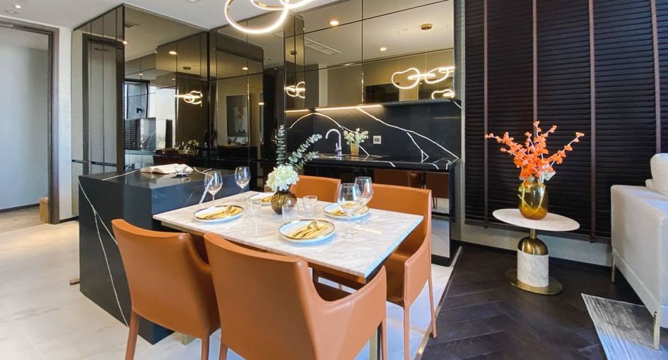 Condo en venta de 2 habitaciones en Khlong Toei, Bangkok