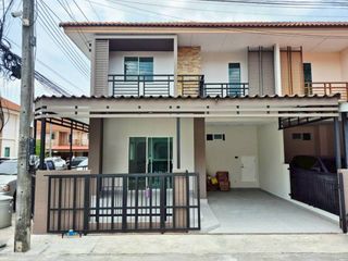 For sale 4 ベッドルーム townhouse in Thalang, Phuket
