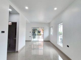 For sale 4 ベッドルーム townhouse in Thalang, Phuket