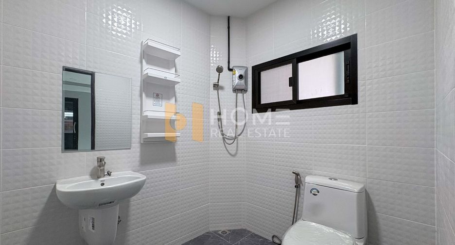 For sale 4 bedrooms house in Phaya Thai, Bangkok