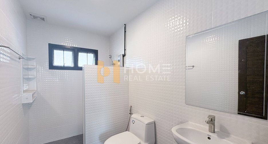 For sale 4 bedrooms house in Phaya Thai, Bangkok