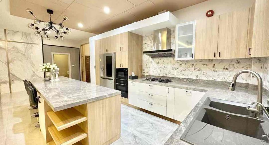 Продажа 6 спальни вилла в Банг Ламунг, Чонбури