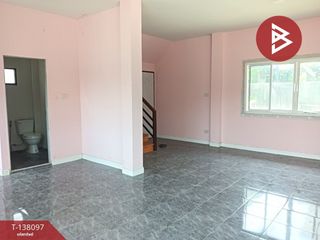 Haus zum Kauf mit 3 Zimmer in Phra Pradaeng, Samut Prakan