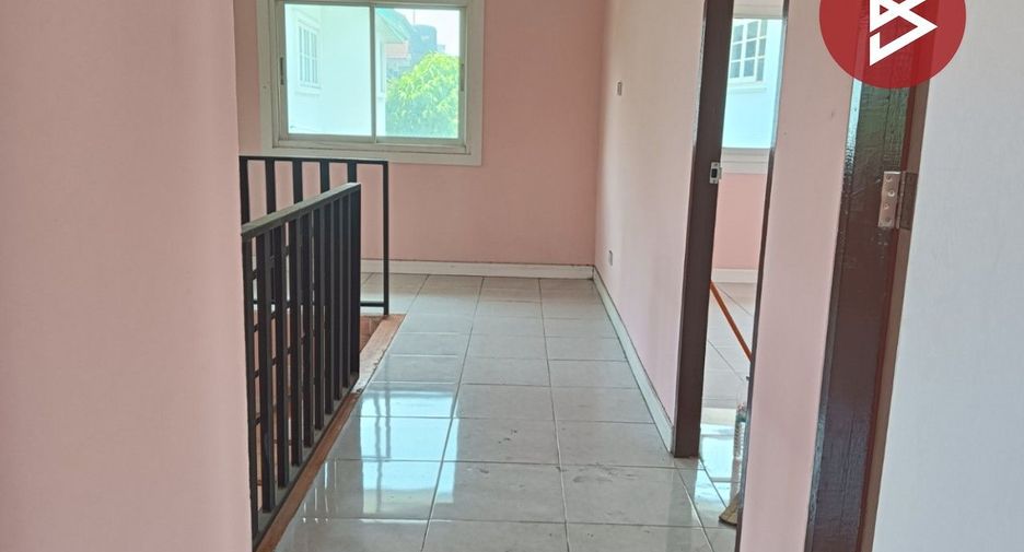 Casa en venta de 3 habitaciones en Phra Pradaeng, Samut Prakan