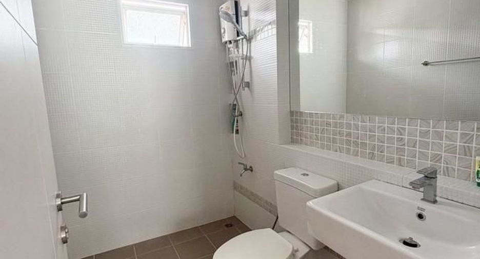 For sale 3 bedrooms house in Bang Bo, Samut Prakan