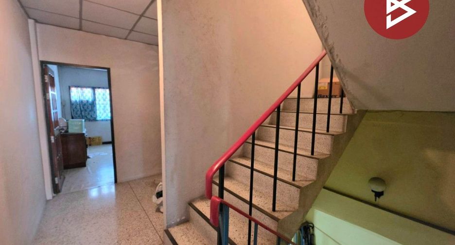 For sale 4 ベッドルーム townhouse in Bang Khae, Bangkok