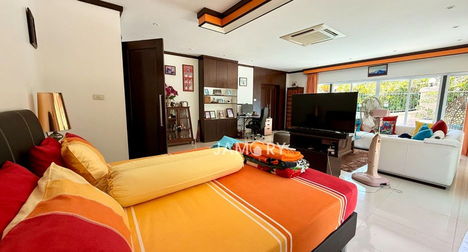 ให้เช่า และ ขาย 4 ห้องนอน วิลล่า ใน จอมเทียน, พัทยา