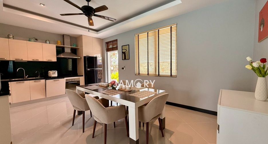 Villa en venta de 4 habitaciones en East Pattaya, Pattaya