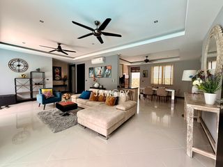 For sale 4 bedrooms villa in Bang Lamung, Chonburi