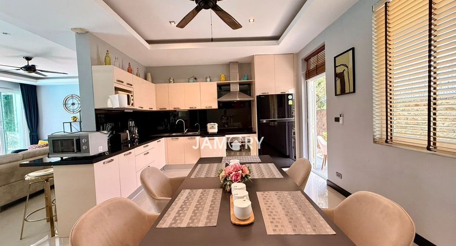 Villa en venta de 4 habitaciones en East Pattaya, Pattaya