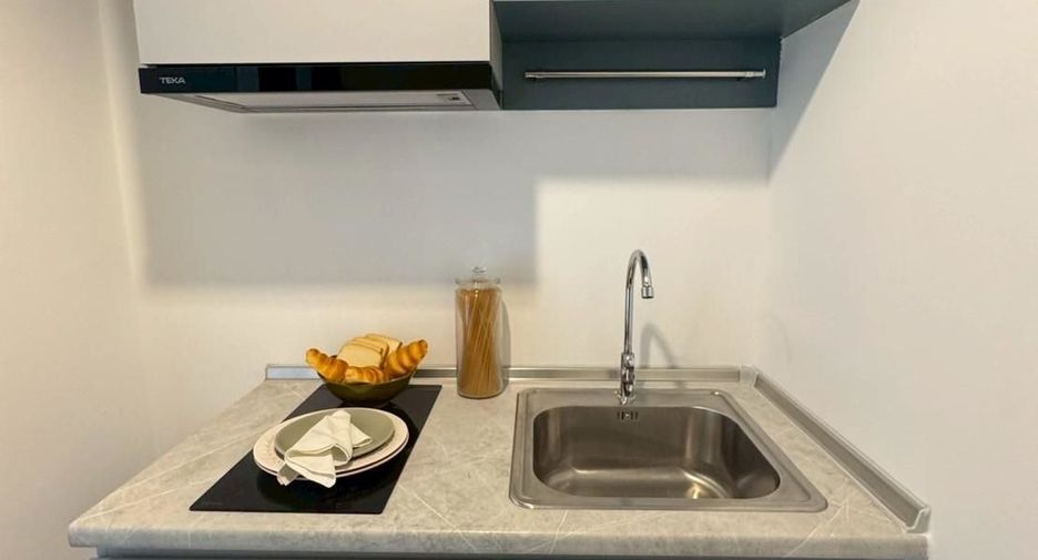 For rent 1 bed condo in Huai Khwang, Bangkok