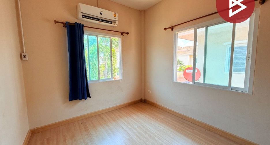 Haus zum Kauf mit 3 Zimmer in Si Racha, Chonburi