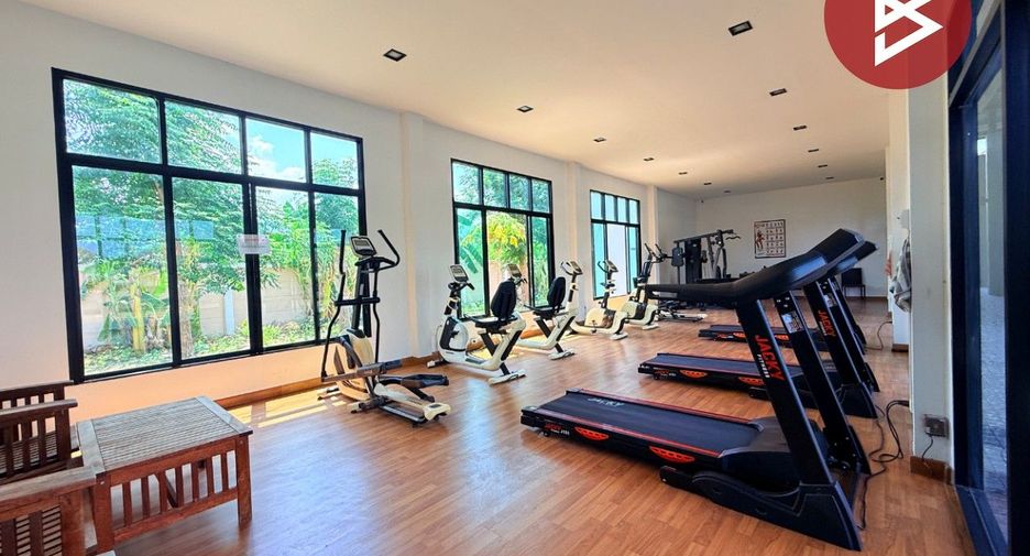Haus zum Kauf mit 3 Zimmer in Si Racha, Chonburi