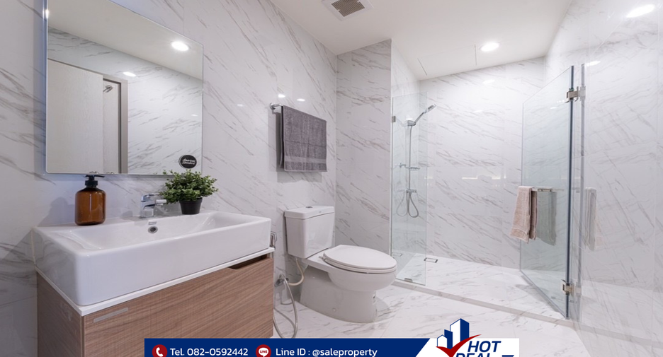 For sale 3 bedrooms condo in Bang Na, Bangkok
