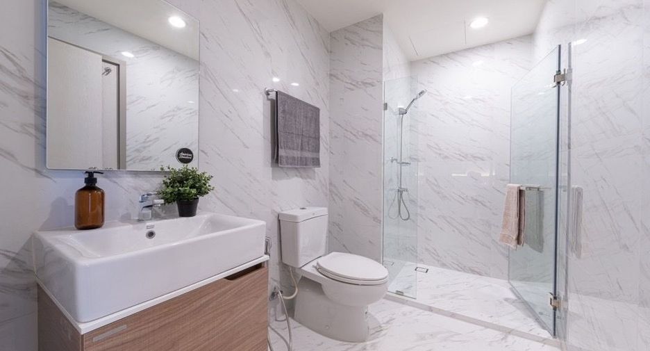 For sale 3 bedrooms condo in Bang Na, Bangkok